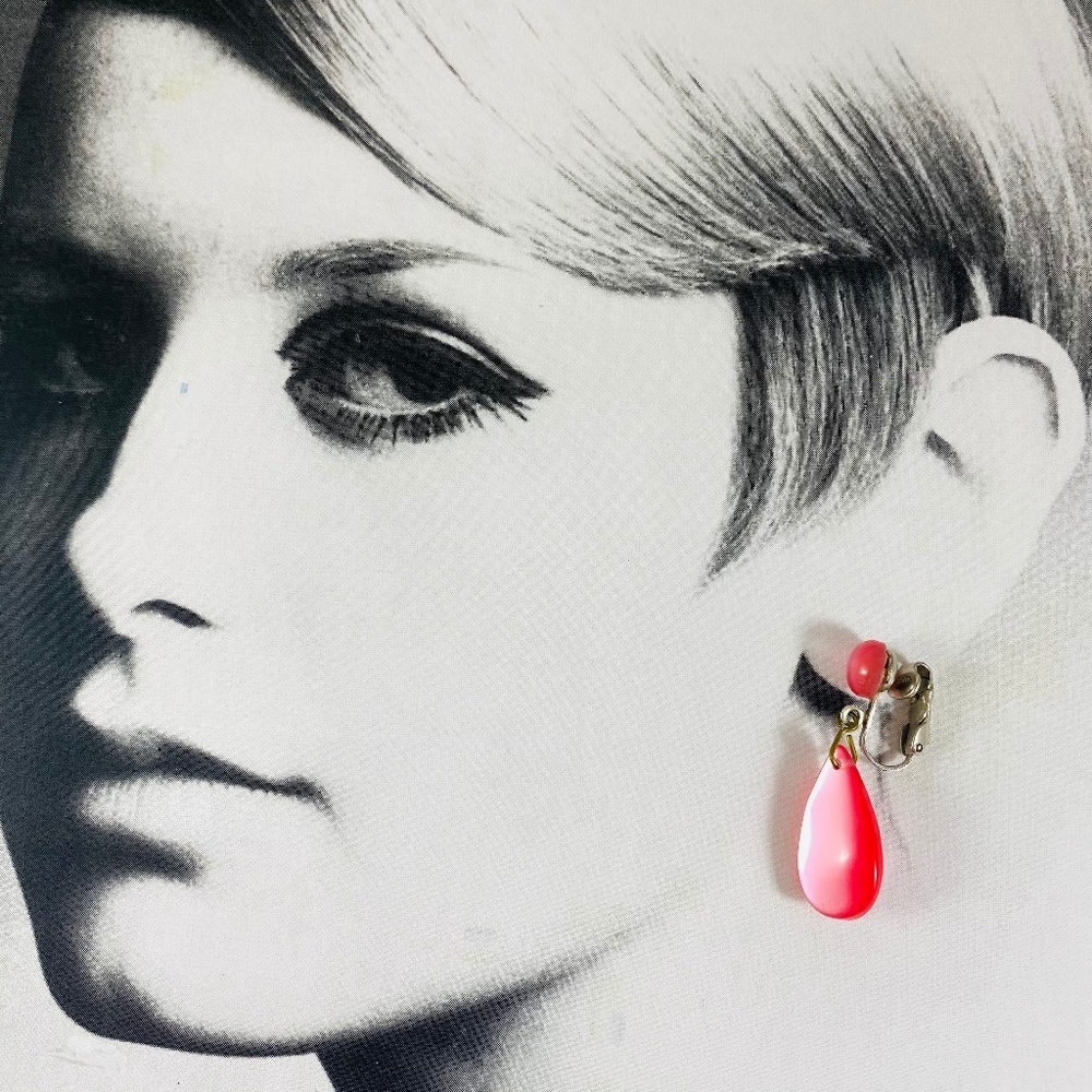 Vintage lucite moon glow tear drop clip earrings